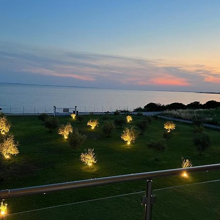 מטהמורפוסי Kalivas Beach House מראה חיצוני תמונה