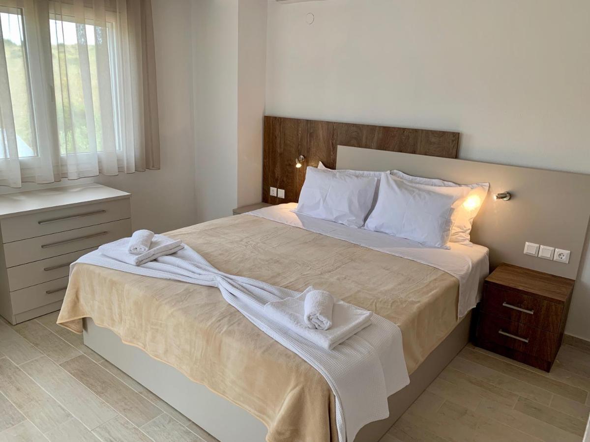 מטהמורפוסי Kalivas Beach House מראה חיצוני תמונה